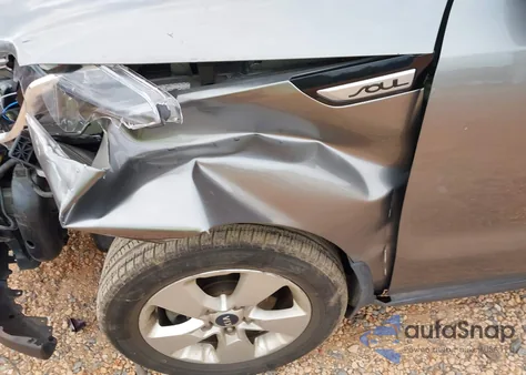 2019 Kia Soul z USA, uszkodzony, nr VIN KNDJN2A26K7009121